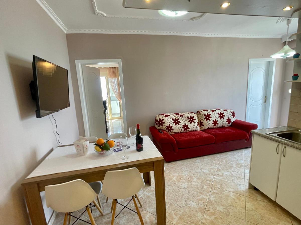 فلورا Sea View Apartment المظهر الخارجي الصورة